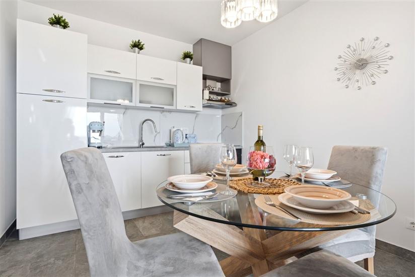Apartment A4, for 4 persons