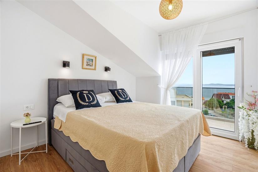 Apartment A5, for 5 persons
