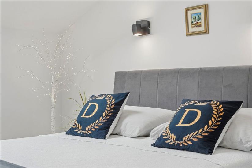 Apartment A5, for 5 persons
