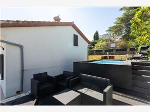 Apartment Apartment Pavlin 1 with pool & jacuzzi Valica, Umag, Size 90.00 m2, Accommodation with pool, Airline distance to the sea 50 m
