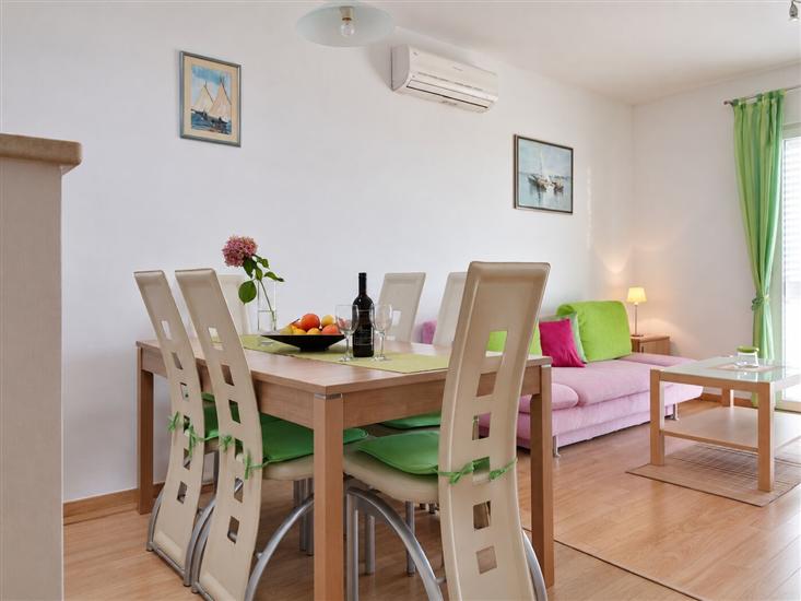 Apartment A1, for 4 persons