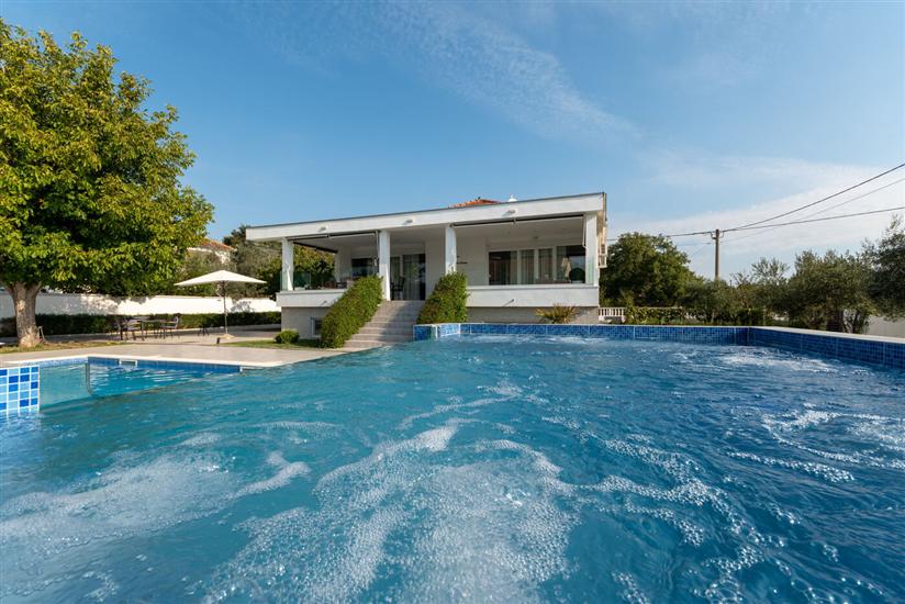 Villa Mendula