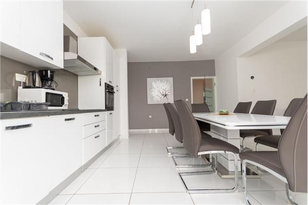 House K1, for 12 persons