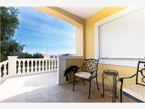 Holiday homes North Dalmatian islands,BookBonacaFrom 185 €