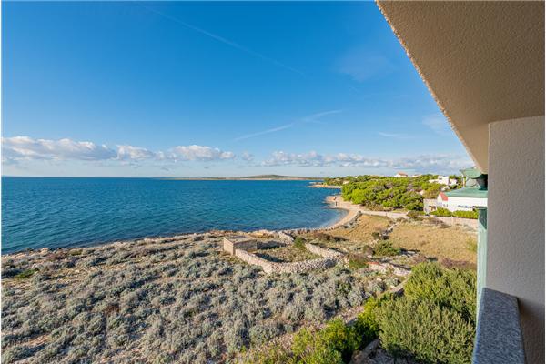 Apartment A8, for 3 persons