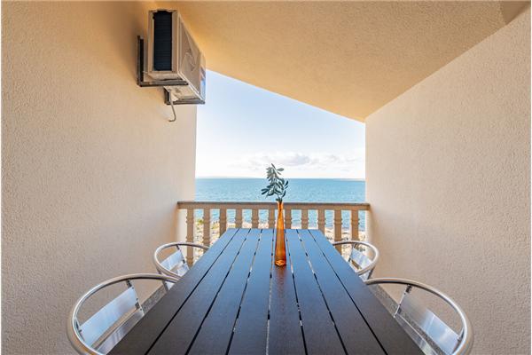 Apartment A8, for 3 persons