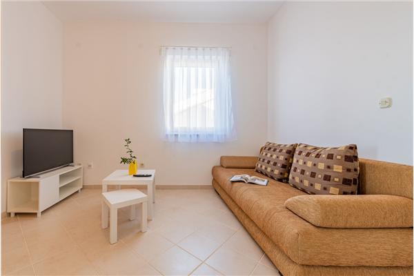 Apartment A8, for 3 persons