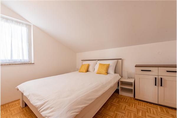 Apartment A8, for 3 persons