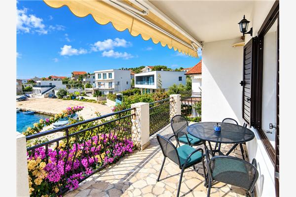 Apartment A1, for 4 persons