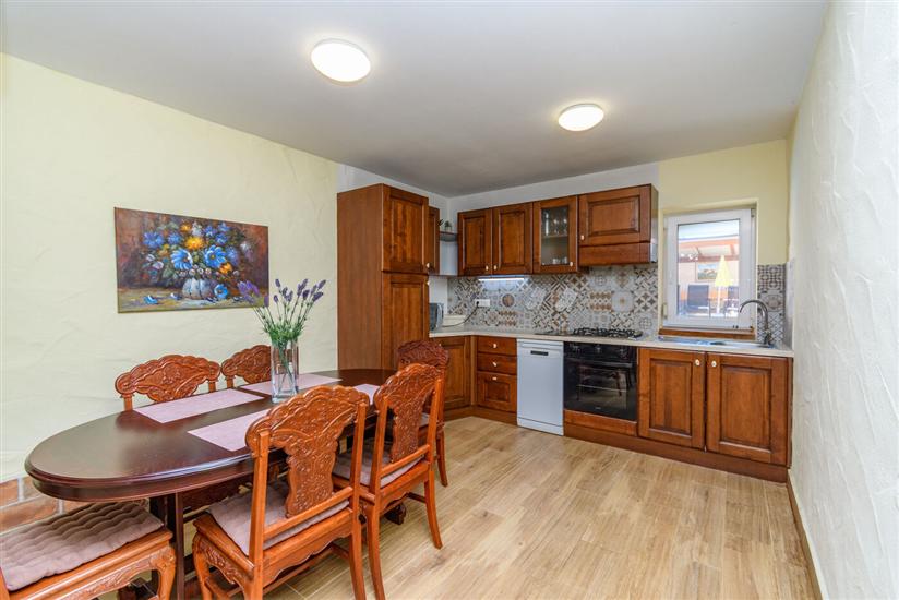 House K1, for 5 persons