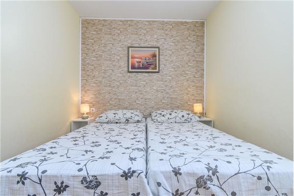 House K1, for 5 persons