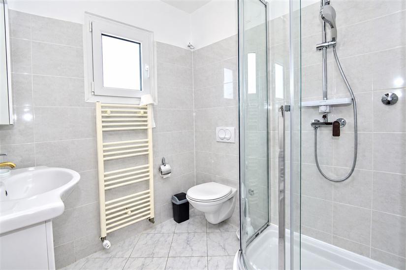 Apartment A2, for 5 persons