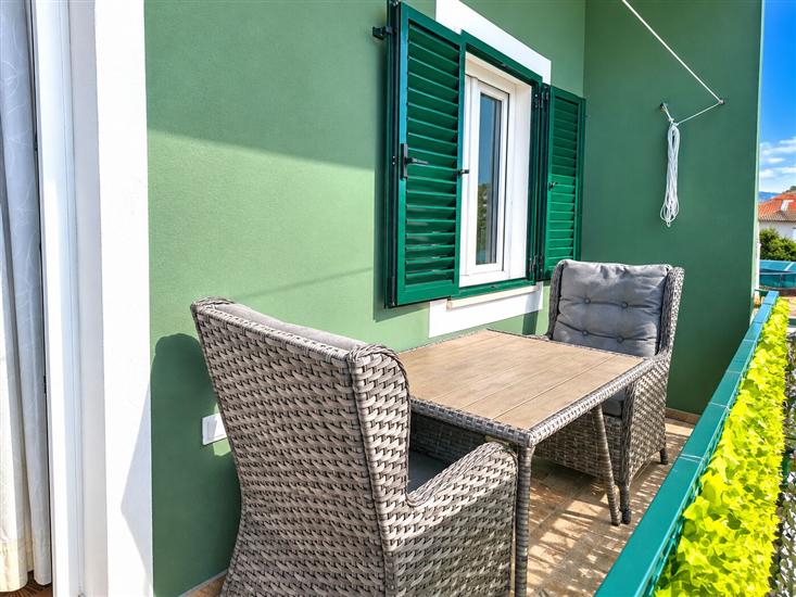 Apartment A2, for 5 persons
