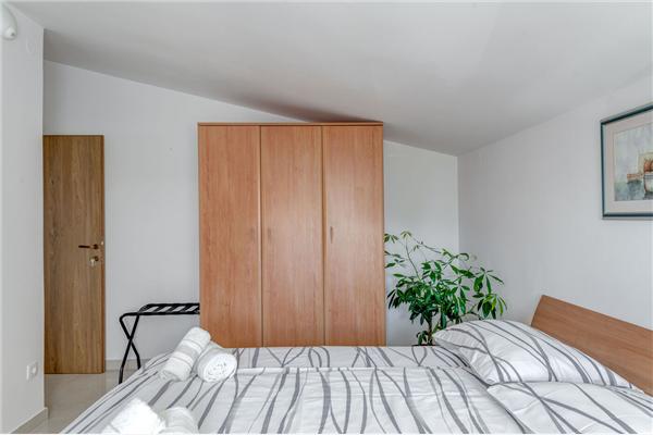 Apartment A3, for 8 persons