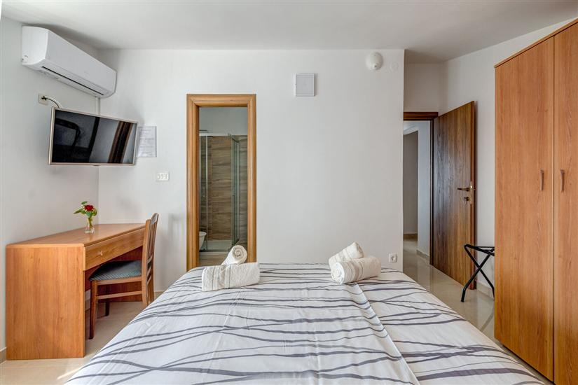 Apartment A3, for 8 persons