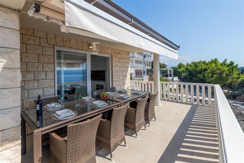 Apartment A3, for 8 persons