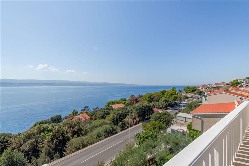 Apartment A3, for 8 persons