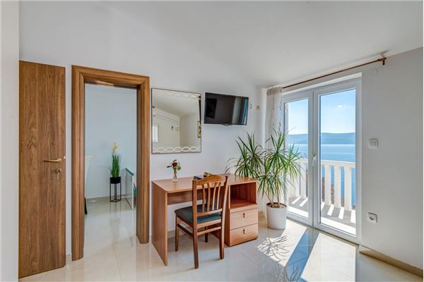 Apartment A3, for 8 persons