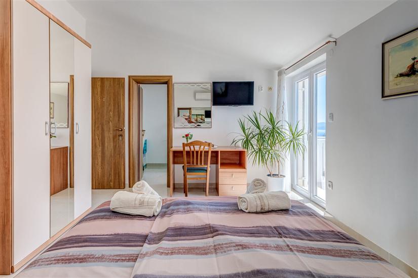Apartment A3, for 8 persons