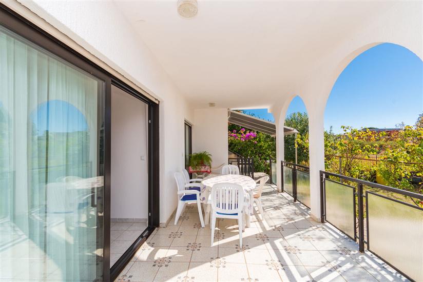 Apartment A1, for 4 persons