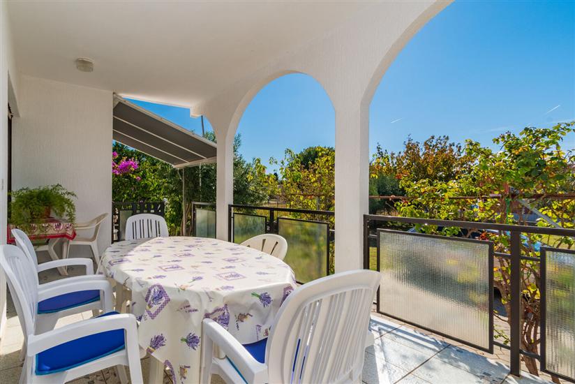 Apartment A1, for 4 persons