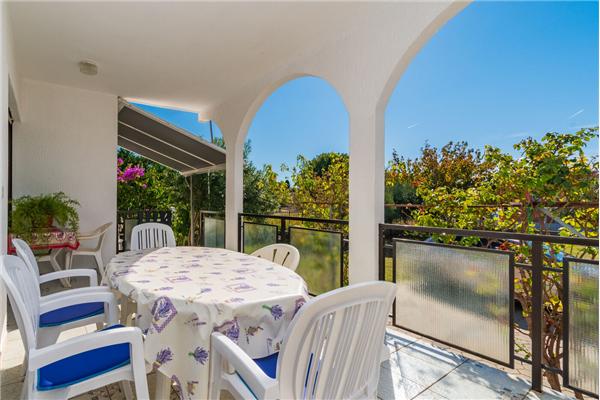Apartment A1, for 4 persons