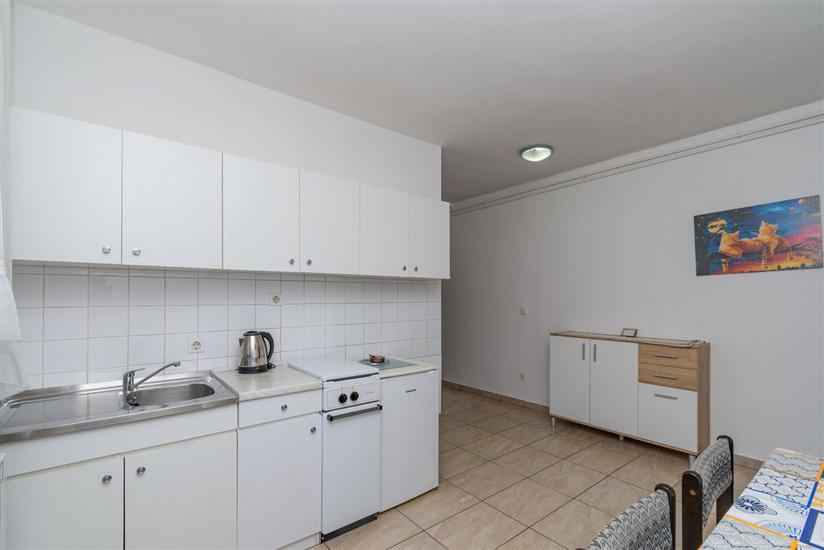 Apartment A2, for 4 persons
