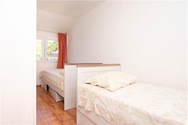 Apartment A1, for 4 persons