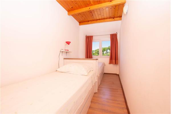 Apartment A2, for 4 persons