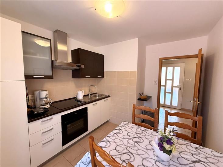 Apartment A1, for 3 persons