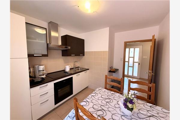 Apartment A1, for 3 persons