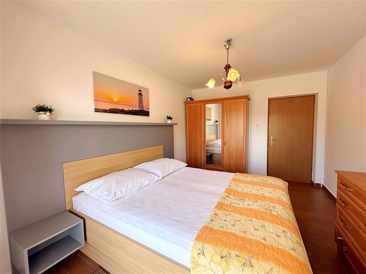 Apartment A1, for 3 persons