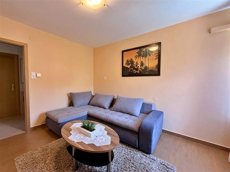 Apartment A1, for 3 persons