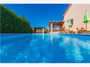 Apartments Eny Porec, Size 70.00 m2, Accommodation with pool