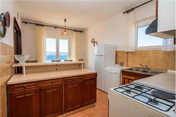 Apartment A4, for 8 persons