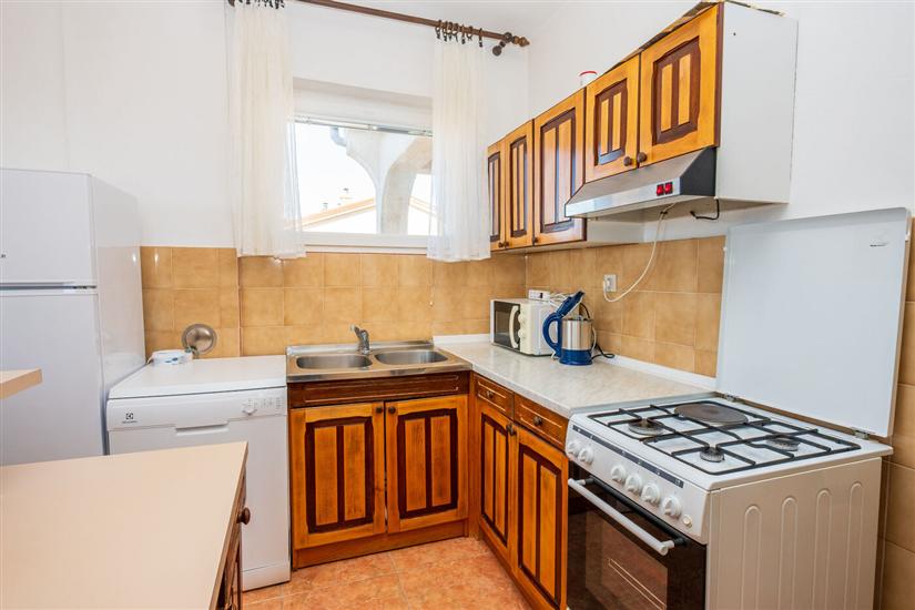 Apartment A4, for 8 persons