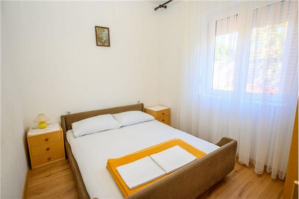 Apartment A4, for 8 persons