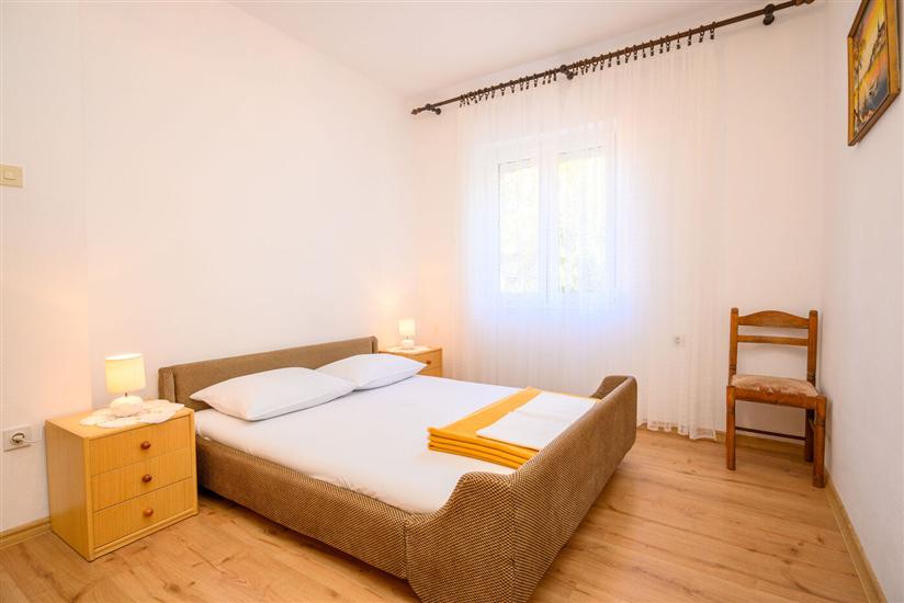 Apartment A4, for 8 persons