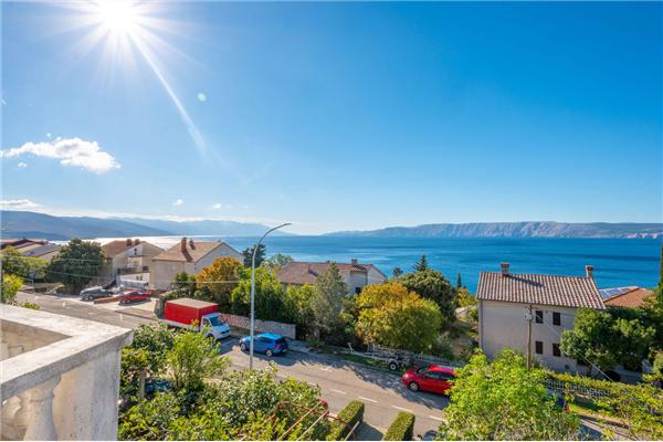 Apartment A4, for 8 persons
