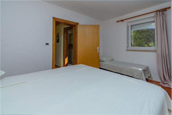 Apartment A1, for 3 persons