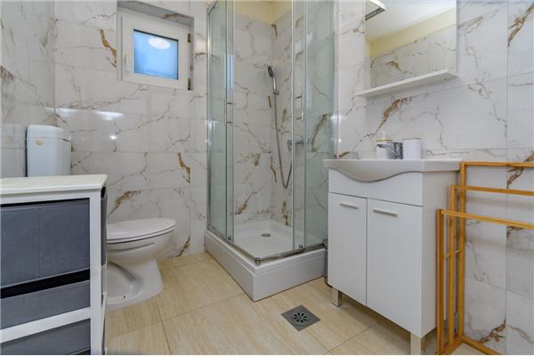 Apartment A2, for 5 persons