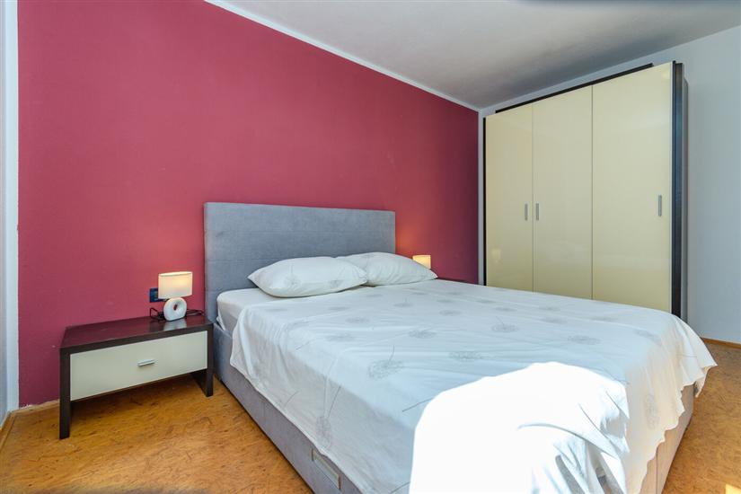 Apartment A2, for 5 persons