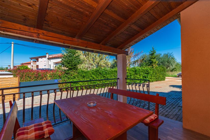 Apartment A2, for 5 persons