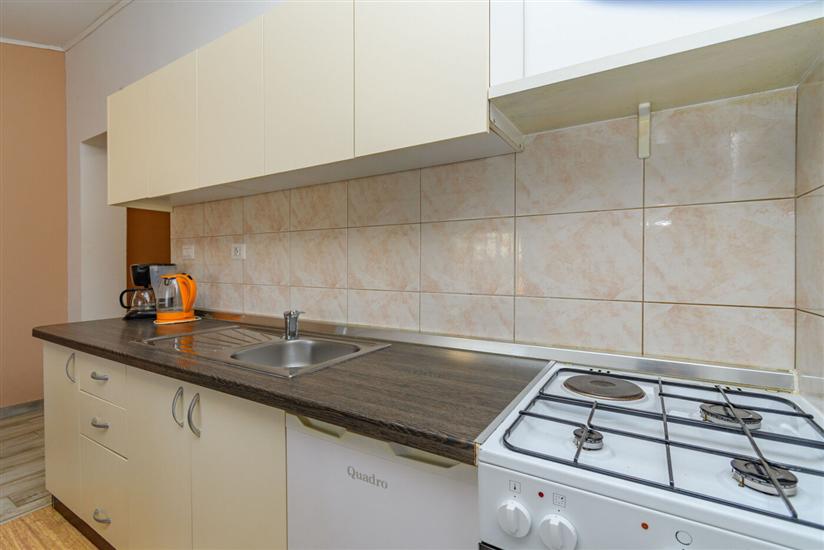 Apartment A3, for 5 persons