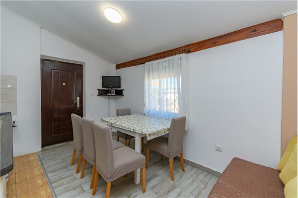Apartment A3, for 5 persons