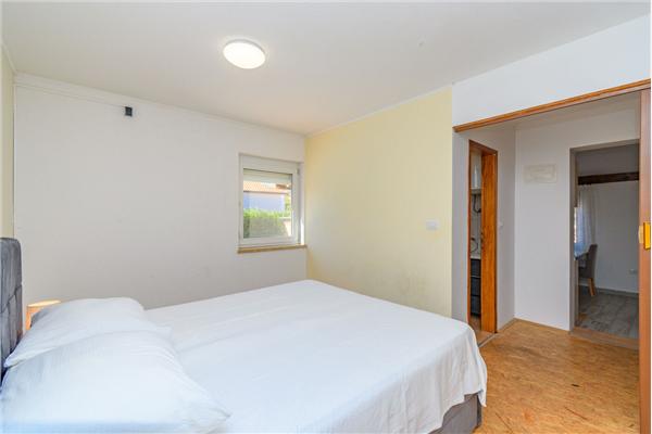 Apartment A3, for 5 persons