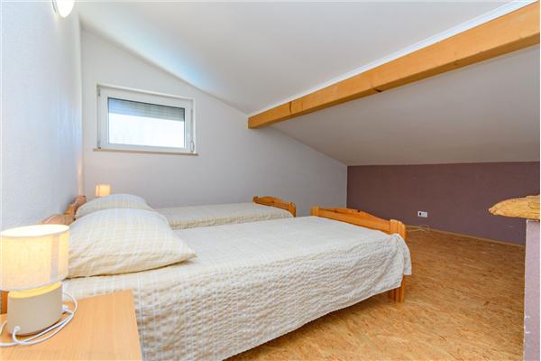 Apartment A3, for 5 persons