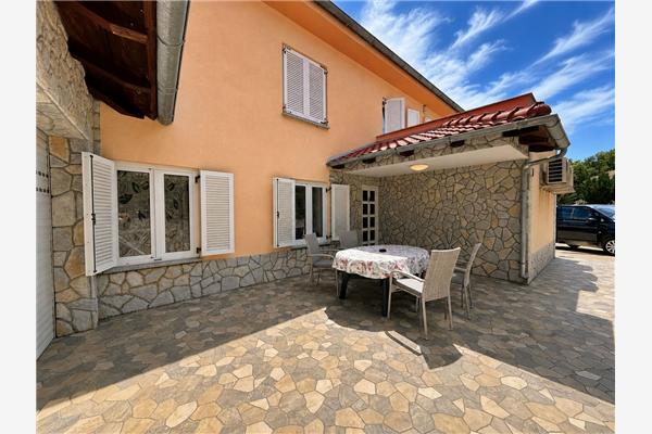 Apartment A2, for 4 persons