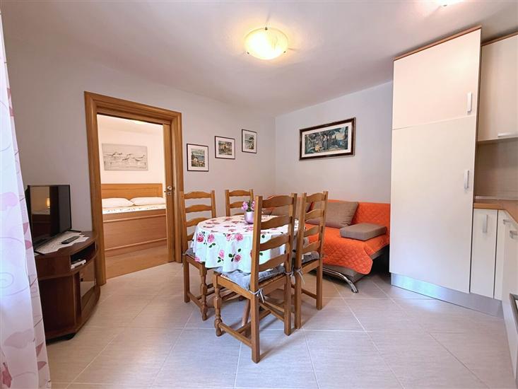 Apartment A2, for 4 persons