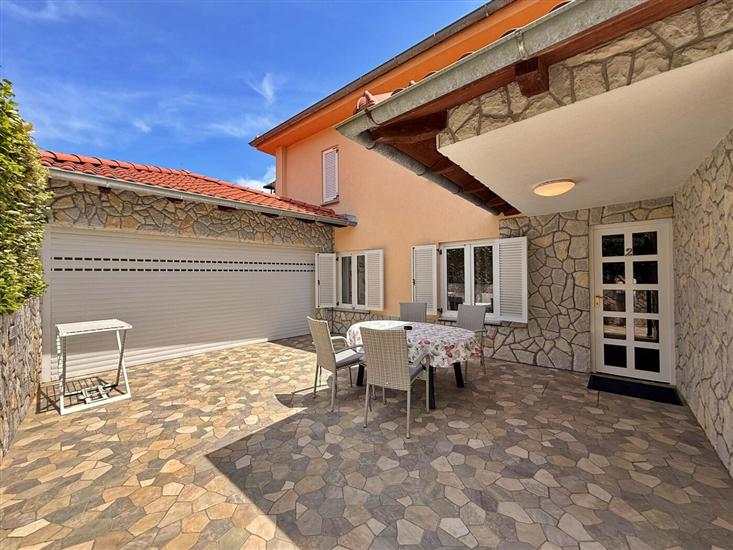Apartment A2, for 4 persons